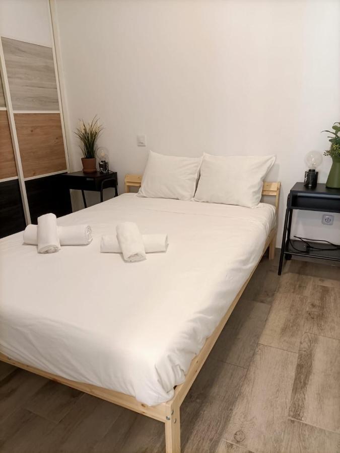Apartamentos Jap Villaamil Madrid Bagian luar foto